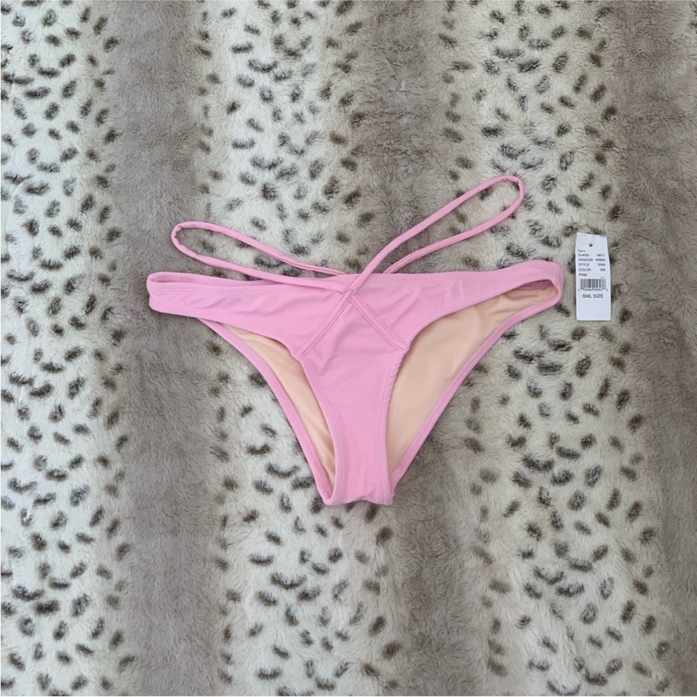 Pink bathing suit - Picture 2 of 5